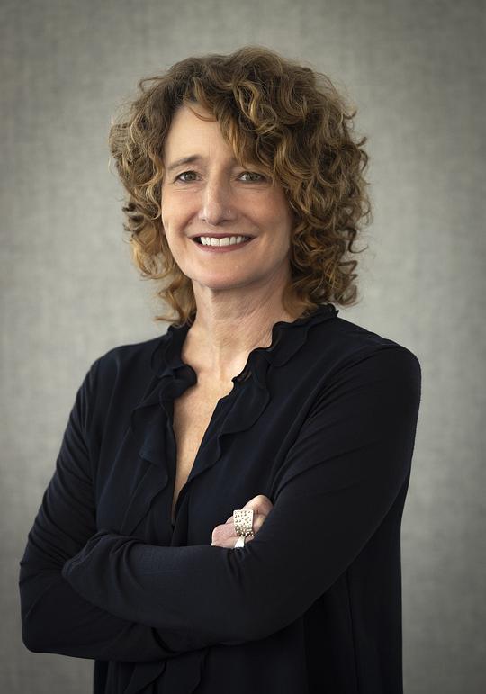 特里西娅·塔特尔 Tricia Tuttle照片