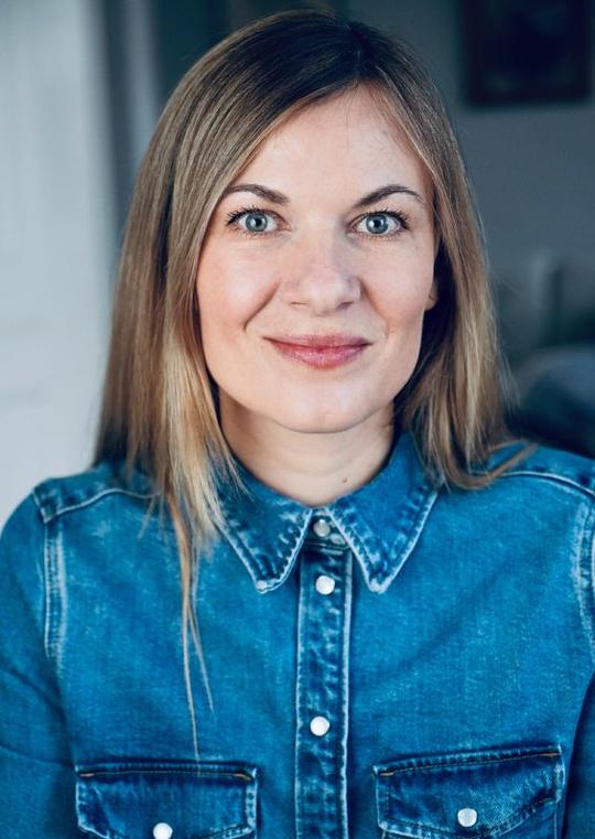 康斯坦茨·克劳 Constanze Klaue照片