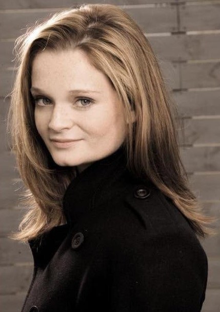 娜塔莉·施皮内尔 Natalie Spinell照片