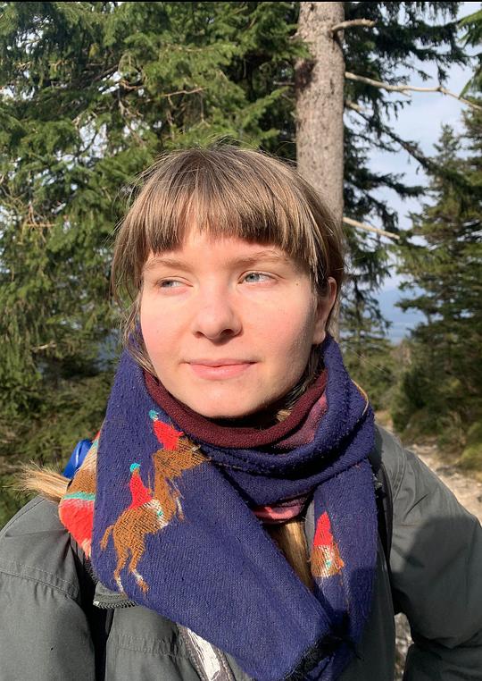 尤丽叶·切尔纳 Julie Černá照片