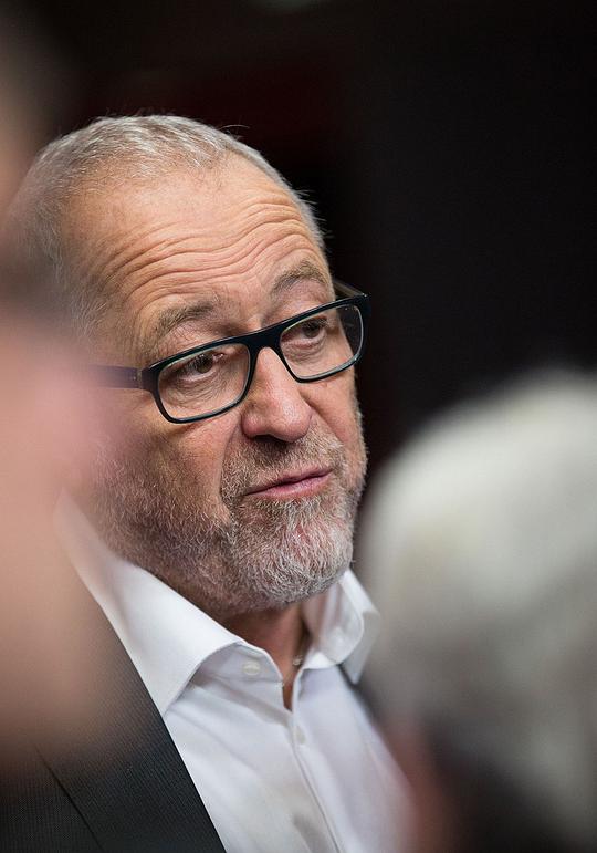 弗雷德·布赖纳斯多费尔 Fred Breinersdorfer照片