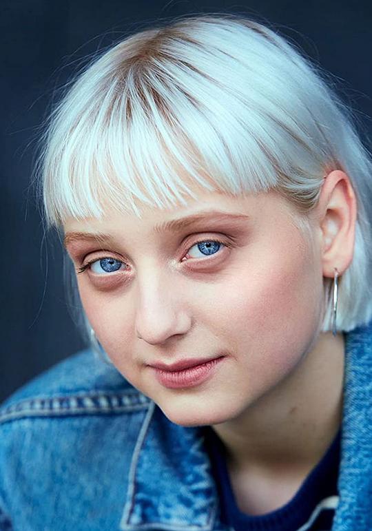 琳达·罗蕾尔 Linda Rohrer照片