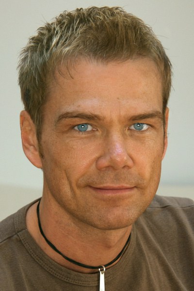 斯文·翁特尔瓦特 Sven Unterwaldt Jr.照片