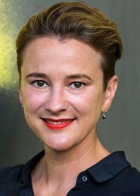 伊娃·托比什 Eva Trobisch照片