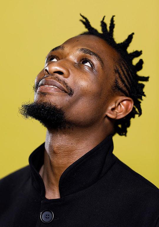 内尔松·马孔戈 Nelson Makengo照片