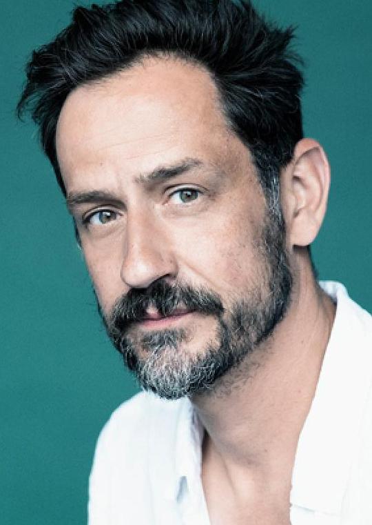 Christopher Doll照片