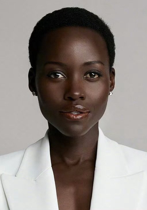 露皮塔·尼永奥 Lupita Nyong'o照片