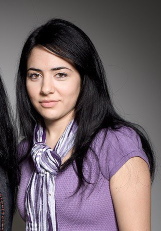 娜思琳·萨穆德里 Nesrin Samdereli照片