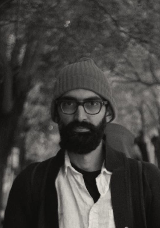 法拉·费沙雷基 Faraz Fesharaki照片