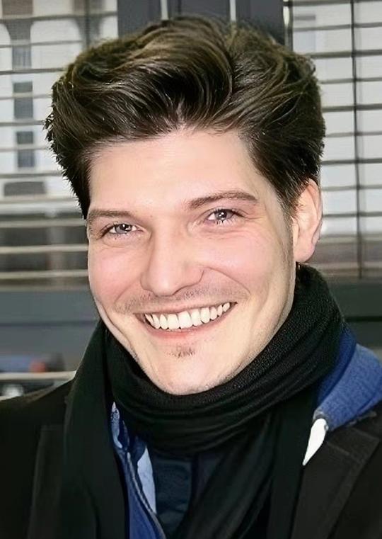 托比亚斯·布雷克林豪斯 Tobias Brecklinghaus照片