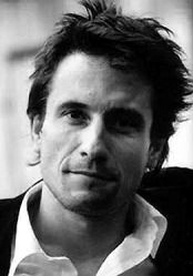 奥利弗·莫姆森 Oliver Mommsen照片