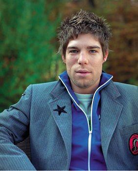 德利克·荷斯曼 Hendrik Hölzemann照片