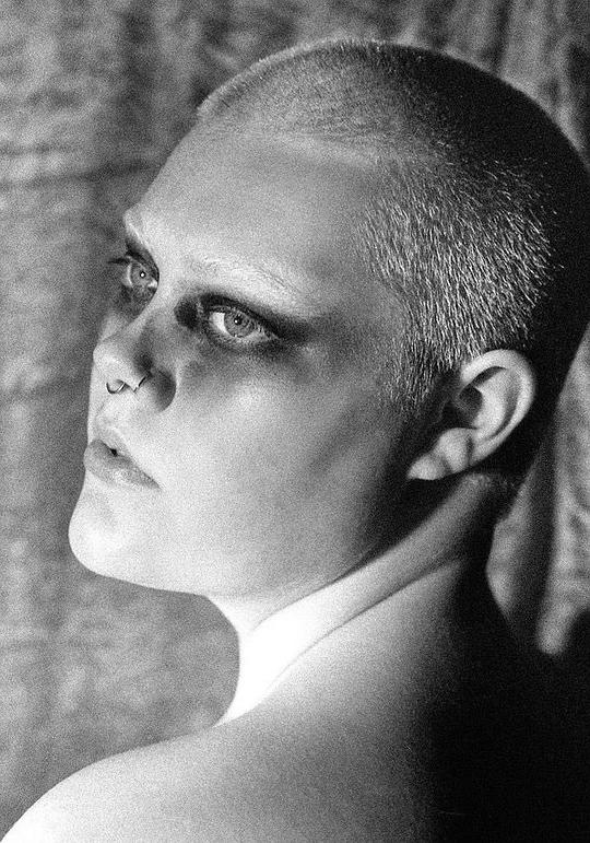 伊索德·哈尔多·鲁多蒂尔 Isold Halldórudóttir照片