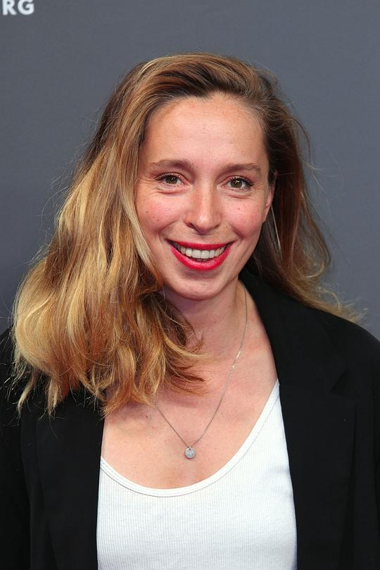 凯瑟琳·贝伦斯 Katharina Behrens照片