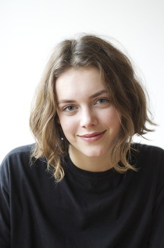 瓦莱丽·施托尔 Valerie Stoll照片