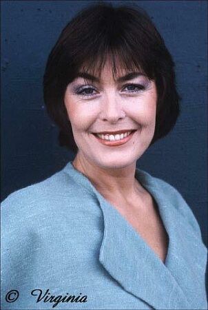 特克拉·卡罗拉·维德 Thekla Carola Wied照片