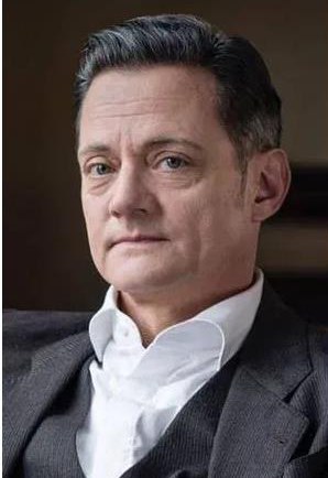 亚历山大·芬农 Alexander E. Fennon照片