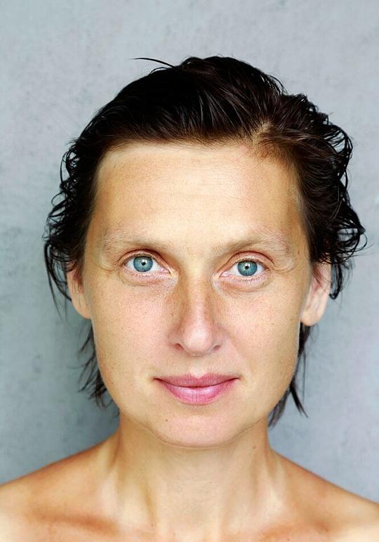 阿格涅什卡·皮沃瓦尔斯卡 Agnieszka Piwowarska照片