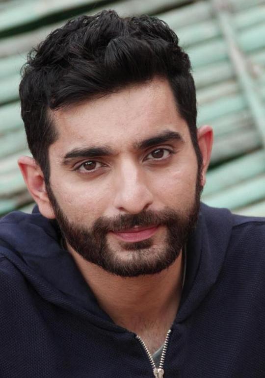 西达·卡尼克 Siddhant Karnick照片