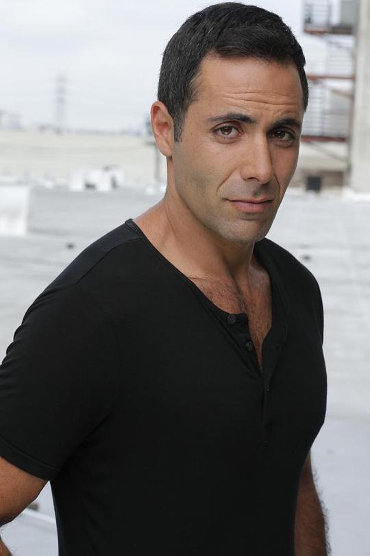 汤姆·科斯特洛 Tom Costello照片