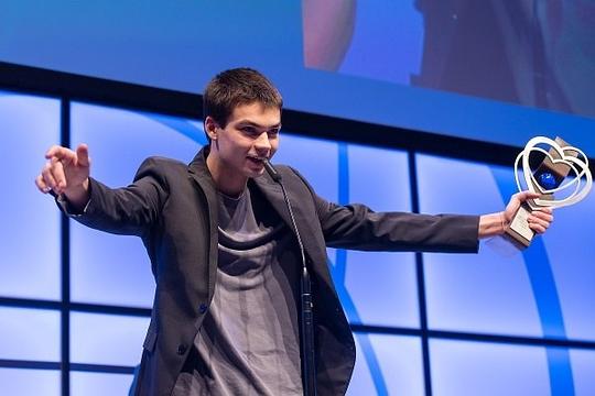 西蒙·弗鲁威思 Simon Frühwirth照片