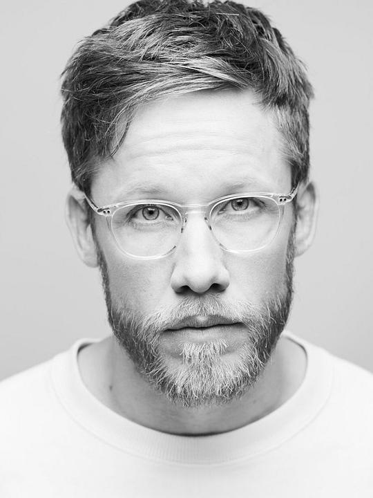 Nikolaus Benda照片