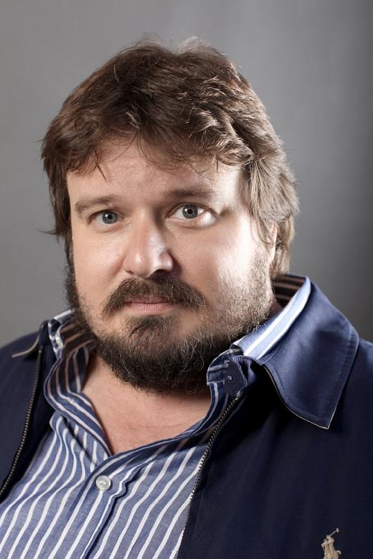 朱塞佩·巴蒂斯通 Giuseppe Battiston照片