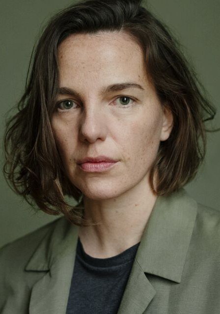 卡拉·施罗德 Kara Schröder照片