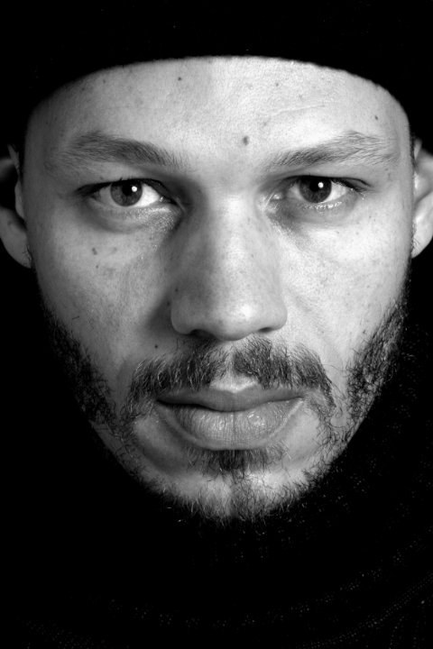 贾勒斯·J·默茨 Jarreth J. Merz照片