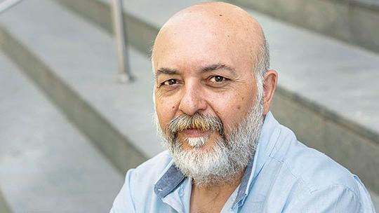 赛塔尔·坦热厄恩 Settar Tanriögen照片