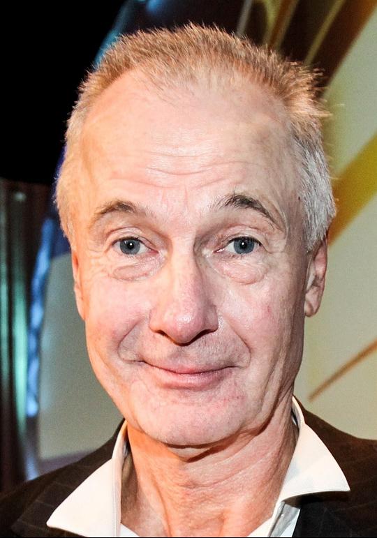 卡尔海因兹·哈克尔 Karlheinz Hackl照片