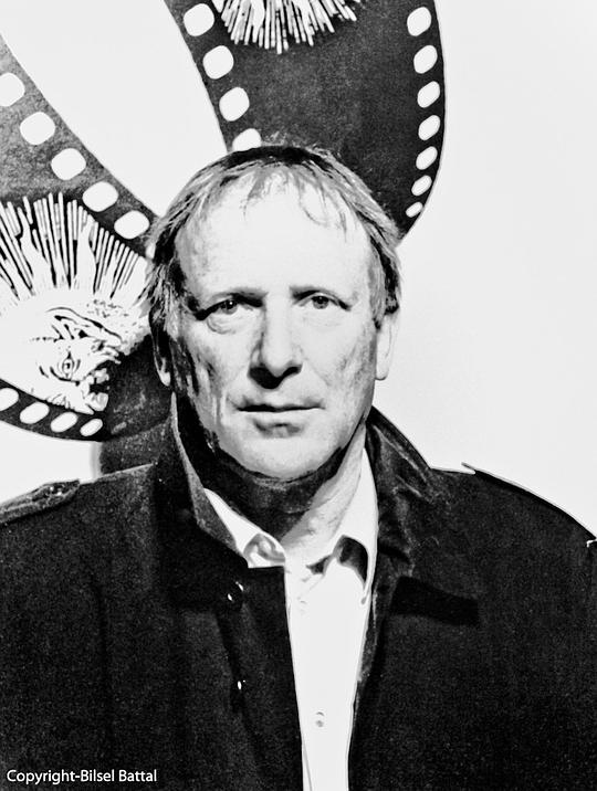 沃尔夫冈·科尔哈泽 Wolfgang Kohlhaase照片