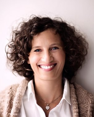 伊丽莎白·巴特尔 Elisabeth Bartel照片