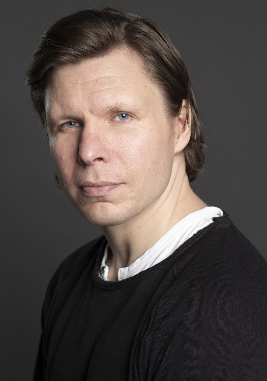 埃罗·米罗诺夫 Eero Milonoff照片