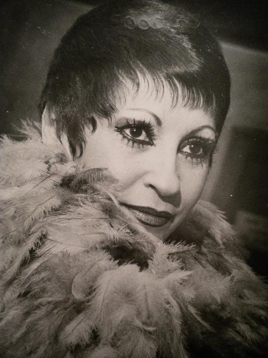 玛利亚·尼夫斯·雷戈 María Nieves Rego照片