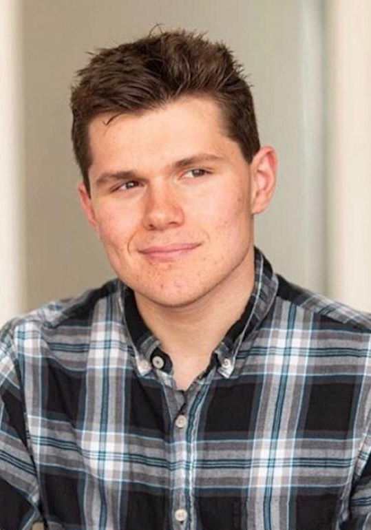 罗伯特·卡普荣 Robert Capron照片