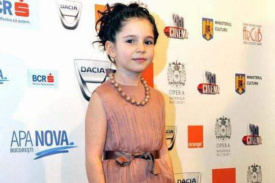 索非亚·尼古拉斯库 Sofia Nicolaescu照片