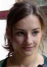 卡罗莉内·特斯卡 Karoline Teska照片