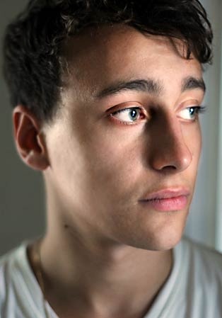 凯·迈克尔·米勒 Kai Michael Müller照片