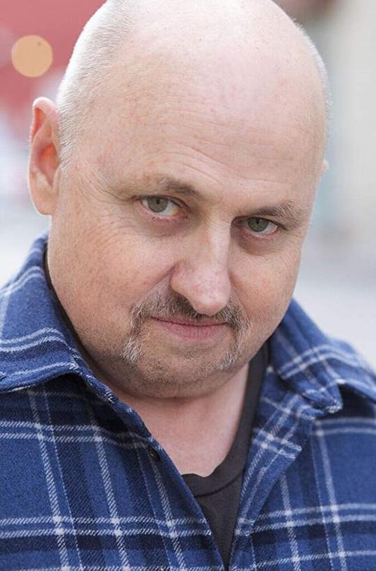 克拉克·米德尔顿 Clark Middleton照片