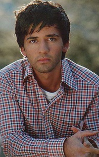 纳维德·阿克汗 Navíd Akhavan照片