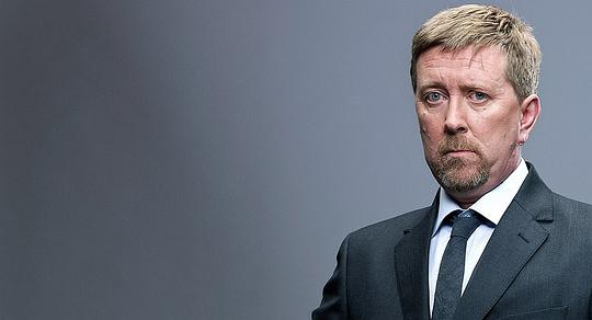 尼尔·伦纳德 Niall Leonard照片