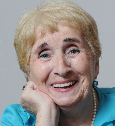 贝尔塔·卡帕瓦 Berta Khapava照片