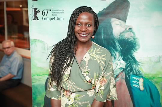 伊萨贝尔·祖拉 Isabél Zuaa照片