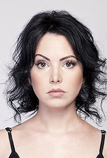 埃琳娜·佛尼耶格 Elena Voineag照片