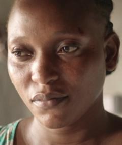 娜丁·恩德博 Nadine Ndebo照片