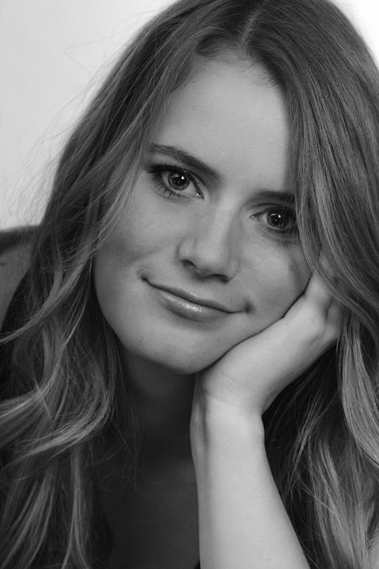 贝卡·加德纳 Becca Gardner照片