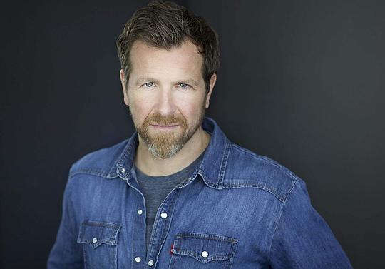 克里斯托弗·罗莎蒙德 Christopher Rosamond照片