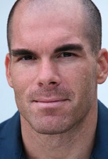 布兰顿·莫拉勒 Brandon Molale照片