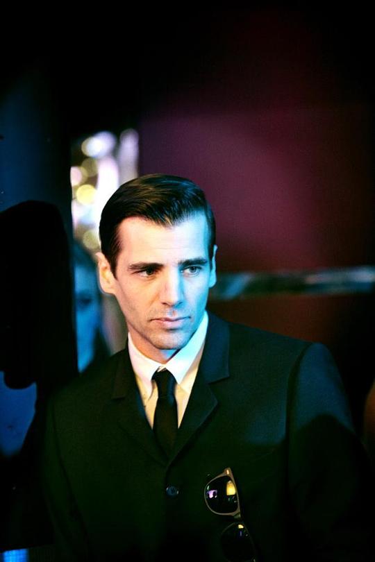 梅尔·拉多 Mel Raido照片